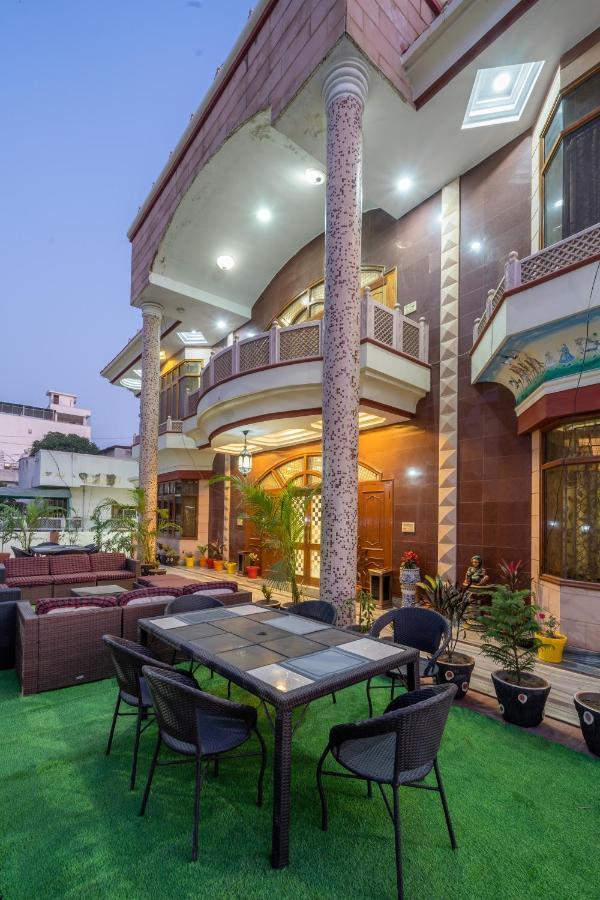 V Inn Villa Džajpur Exteriér fotografie
